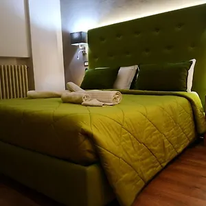 ** Frühstückspension Sant'oronzo Italien
